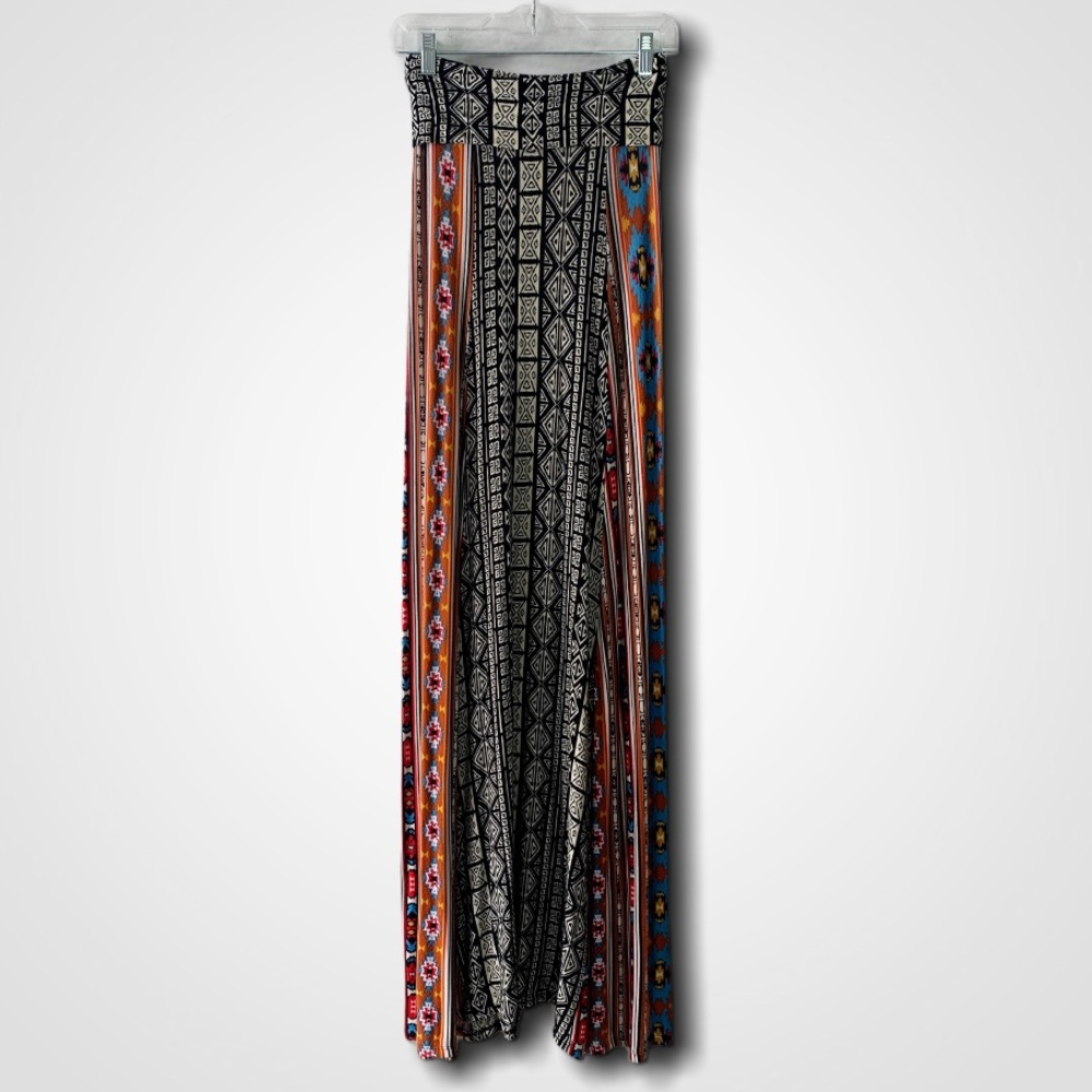🔥 Bohemian Multicolor Patterned Maxi Skirt - Picture 2 of 10